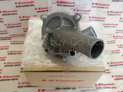 0Kawasaki Ninja ZX-10R ZX1000 Water Pump NEW Genuine OEM Parts 2004-05 49044- - Image 1 of 4