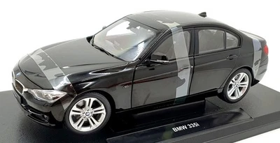 Welly 1/18 Scale Diecast 18043W - BMW 335i Saloon - Black - Image 1 of 4
