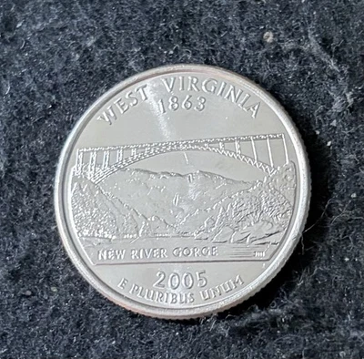 2005 D West Virginia  Quarter Average Circulated Free Shipping - Image 1 of 2