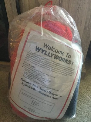 Kit de suéter para mujer Yarn by WYLLYWORKS 100 % algodón bolsa de hilo negro rojo 3,18 lb Foto 1 de 4