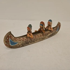 Vintage 1960er Indianer Souvenir Kanu mit 3 Häuptlingen im Krieg Hauben Japan - Bild 1 von 9