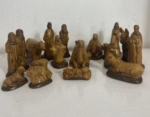 Vintage 19 Piece Ceramic Nativity Set Brown Glaze - Picture 1 of 7