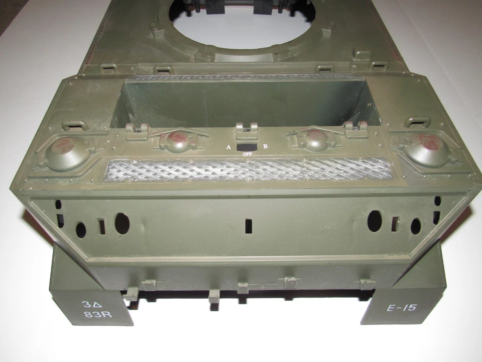 1:6 M5 Stuart RC Tank by 21st Century Upper Hull (OD Green) - Image 1 of 1