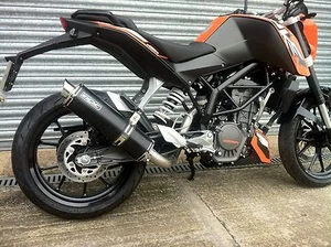 KTM 125 Duke 2011 - 2016 lata de carreras de escape redondo negra, legal en carretera inc deslumbrante - Imagen 1 de 1