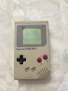 Vintage Nintendo Game Boy 1989 With Tetras Working W/sound condition DMG-01 - Picture 1 of 7