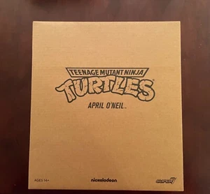 Brandneu Super7 April O’Neil Teenage Mutant Ninja Turtles Actionfigur TMNT - Bild 1 von 3