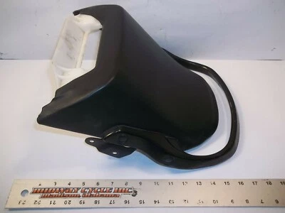 SUZUKI GSX600 KATANA ASIENTO DE PASAJERO TRASERO Y RIEL DE AGARRE 45300-19C00-58R GSX 600 jh Foto 1 de 4
