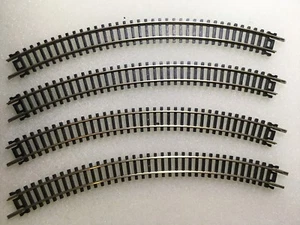 Graham Farish 379-452 (Peco ST12) 4 x 1er radio doble curva calibre N - 1er post - Imagen 1 de 10