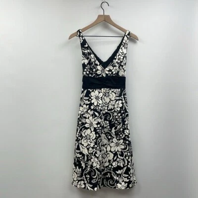 Vestido preto novo com etiquetas B. Darlin anos 90 floral sem mangas gola V fit & flare 11/12 - Imagem 1 de 4