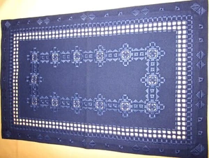 Räumungsverkauf- Hardanger- Handarbeit Set 2er -Läufer 35x50cm. - Picture 1 of 3