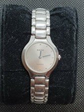 Montre RADO femme Florence à quartz diamètre 23 mm M123