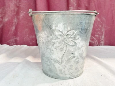 VINTAGE GALVANISED BUCKET PALE WITH HANDLE EMBOSSED FLOWER DESIGN - Image 1 of 4