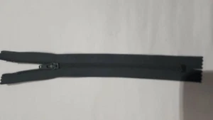 YKK Zip ERFC256 18CM Qty5 SKIRT ZIP colour grey - Picture 1 of 1