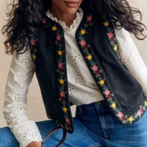 Sezane x Aimie Floral Embroidered Sleeveless Vest Black 34 - Picture 1 of 8