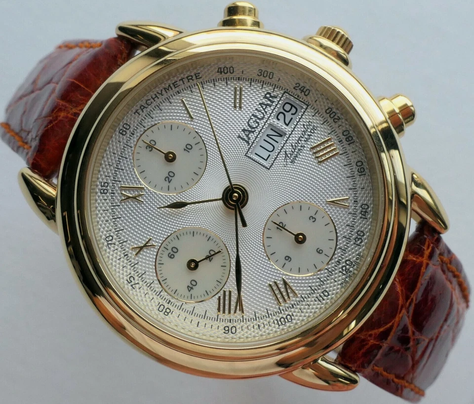 Reloj cronógrafo automático suizo chapado en oro deportivo accesorio coche clásico Jaguar Foto 1 de 4