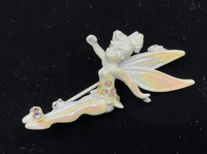 ��Spilla Disneyland Productions Tinker Bell White Iridescent Wings 1970 come nuova! - Foto 1 di 9