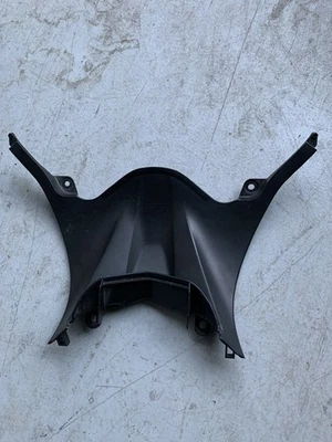 17-22 Yamaha YZF R6 Tail Fairing Center OEM BN6-2171E - Image 1 of 4