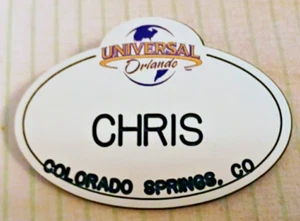 Etiqueta de nombre de miembro del elenco de empleados de Universal Studios de colección rara-CHRIS - Imagen 1 de 1
