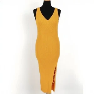 HOUSE OF HARLOW 1960 Ribbed Knit Midi Dress with Side Slit Ring Detail Sz M - Picture 1 of 7