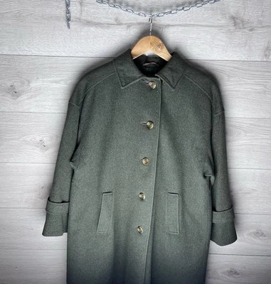 Vintage men’s aquascutum trench coat made in 🇬🇧 wool - Image 1 of 4