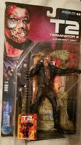 COLLECTIBILE --T-800 Terminator 2 T-2 Judgement Day Movie Maniacs 7 inches tall - Picture 1 of 4