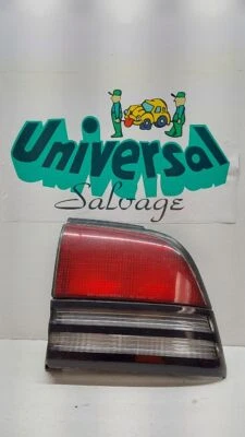 Oldsmobile Cutlass Supreme 1995 luz trasera lateral derecha Foto 1 de 4