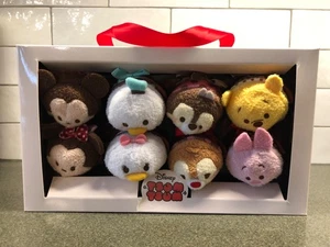 Disney Store TSUM TSUM Valentine 8 Piece Polka Dots Box Set Mickey Minnie NIB - Bild 1 von 4