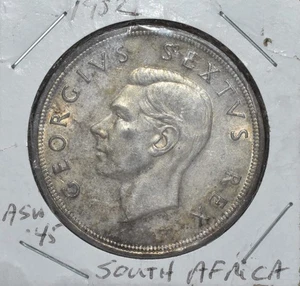 1952 South African 5 Shillings Coin 50% Silver - Picture 1 of 2