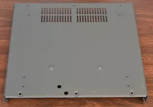 ICOM IC-R7000 TEILE: UNTERE BLECHABDECKUNG R-7000 PASST AUCH FÜR R71A - Bild 1 von 4