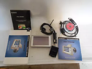 Garmin Nuvi 600/650 4.3" GPS Navigator bundled w/ Cables, documention & CD - Picture 1 of 5