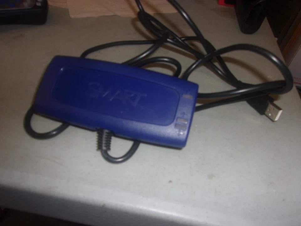 SMART Technologies Interactive Response Receiver 03-00099-21 - Image 1 of 1