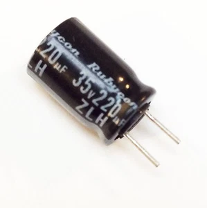 Condensatore Elettrolitico 220uF 35V 105°C Radiale 8x12mm Rubycon - Picture 1 of 1