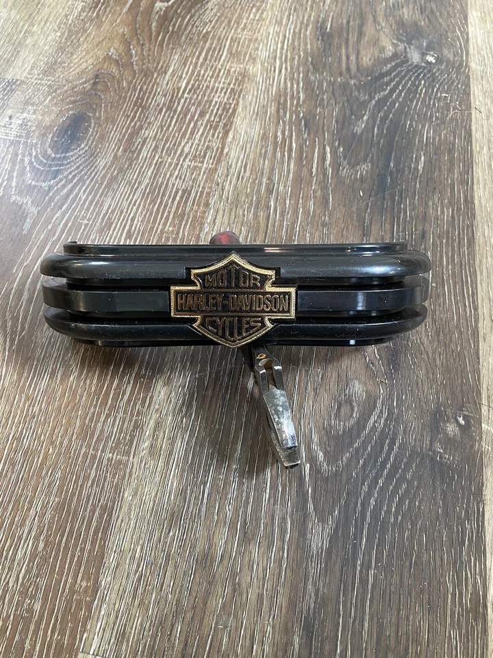 NOS Harley Davidson Sturgis FXB Oil Tank Trim - Imagem 1 de 1