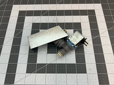 U-Line Bypass Valve P# 80-55516-00 - Image 1 of 3