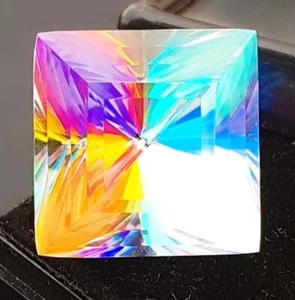 100 % Natural Mystic Multi Colour Chowki Gemstone 21x21x22mm 58Ct - Bild 1 von 2