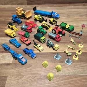Veicoli da costruzione giocattolo semis/dozer/dumper/camion rimorchio/mixer 1/64 lotto di 20+ - Foto 1 di 18