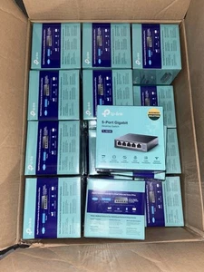 (QTY: 35) Brand New TP-LINK TL-SG105 5-Port Desktop Switch *Lot Of 35 Units* - Photo 1/4