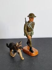 Elastolin Lineol Soldat mit Hund Gewehr Marsch Militär II. WK Masse