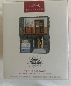 2024 Hallmark Keepsake Magic Ornament 2021 To The Batcave Batman TV Series Neu - Bild 1 von 6