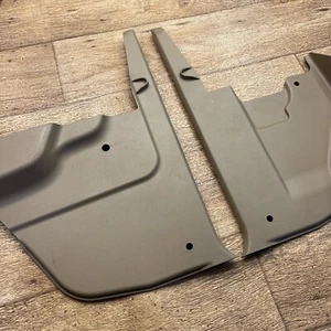 DISCOVERY 2 TD5 V8 Footwell KICK PANEL TRIMS - Picture 1 of 7