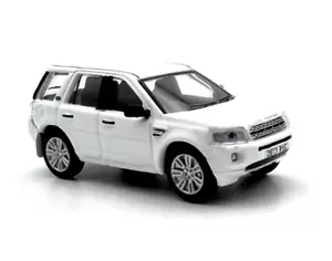 AUS 1:76 White Freelander Discovery City SUV Sport Model Diecast Metal Car - Picture 1 of 6