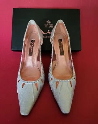 Zapatos de tacón alto Nina plateados talla 8 Foto 1 de 4