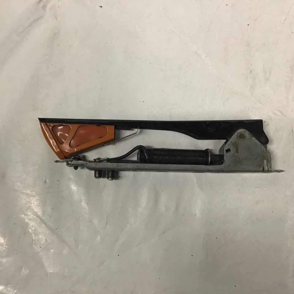 Marchal Trafficator Single PreWar 12 Volts Unidade Renault Peugeot Citroen Bugatti - Imagem 1 de 4