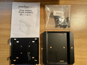 Peerless-AV Universal Flat Wall Mount - Picture 1 of 3