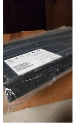 AVOCENT PM3000 PDU 1 PHASE 16A - PM3009H-001 Foto 1 de 4