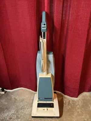 Hoover U3315-070 Concept One Upright Vacuum Cleaner Power Drive. New Belt & Bag - Image 1 of 4