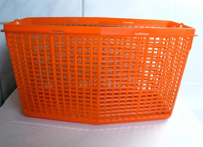 Klammerkorb Plastik orange - DDR - Bild 1 von 4