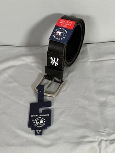 Neu mit Etikett MLB New York Yankees Ledergürtel schwarz Herren 42-44 Originalware - Bild 1 von 7