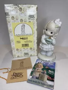 Precious Moments Figurine 1996 The Most Precious Gift Of All 183814 - Picture 1 of 6