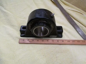 Rodamiento de bloque de almohada Rexnord ZAS-2207, 2 7/16" de lote antiguo, M7 - Imagen 1 de 7